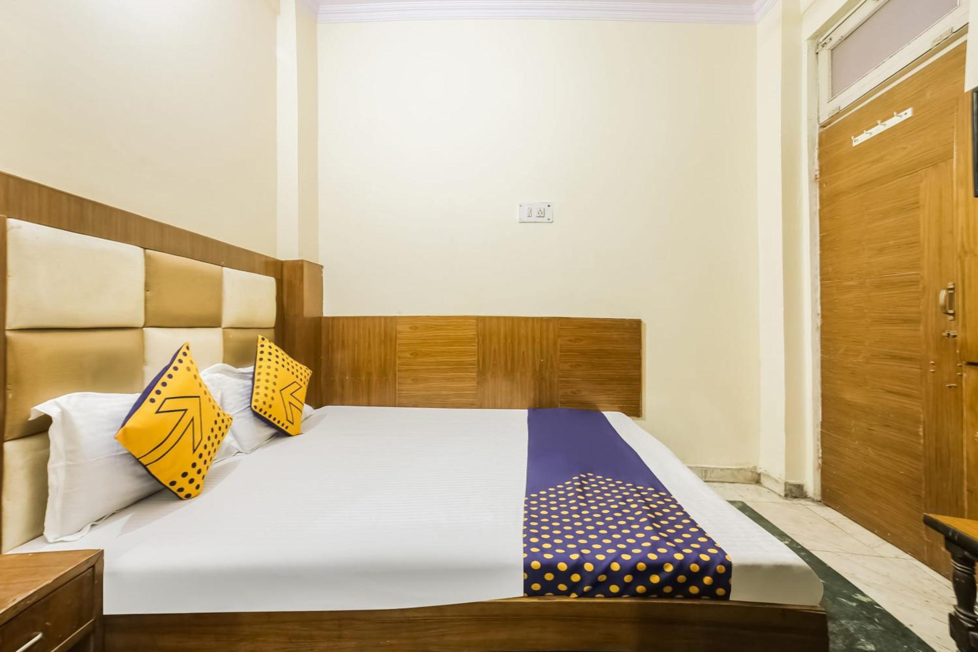 Hotel Silver Palace New Delhi